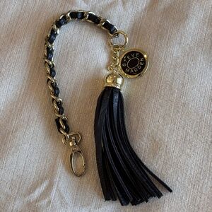 Steve Madden Purse Accessory Tassel Keychain Black Leather Clip